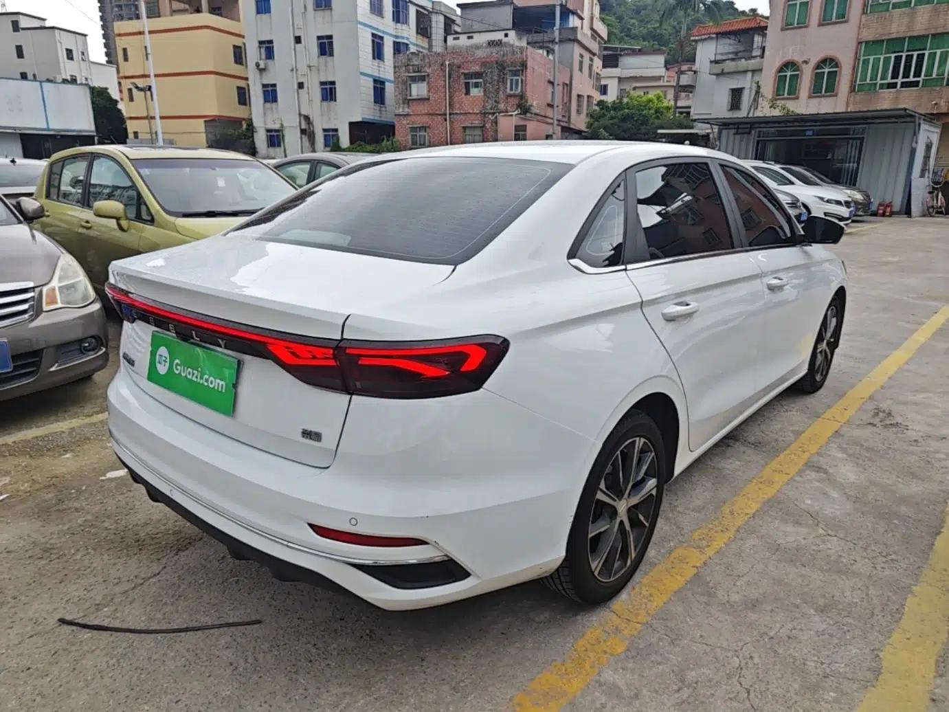 Geely Auto Emgrand 2023 4th Generation Champion Edition 1.5L CVT Prestige Model — миниатюра 4