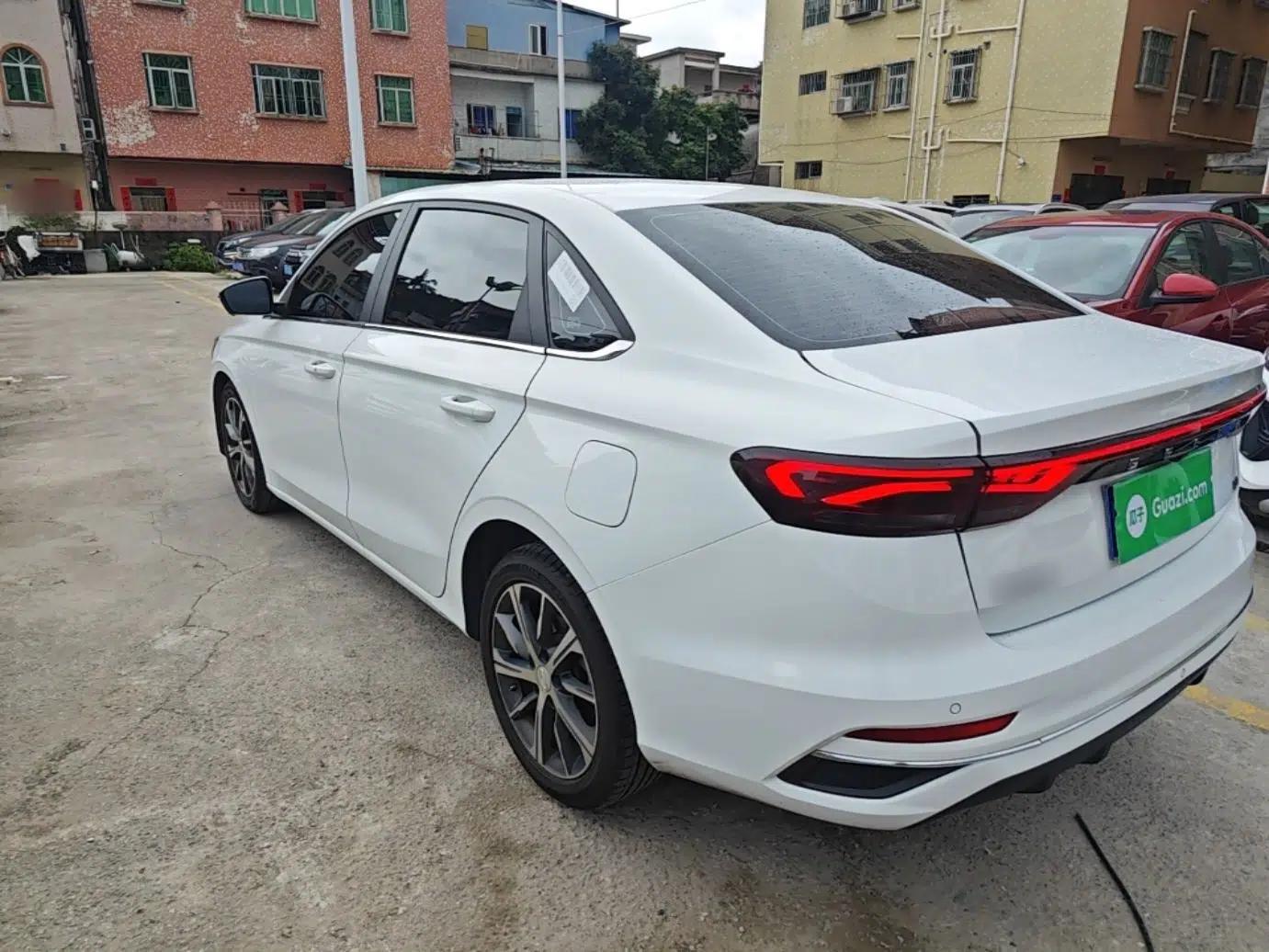 Geely Auto Emgrand 2023 4th Generation Champion Edition 1.5L CVT Prestige Model — миниатюра 7
