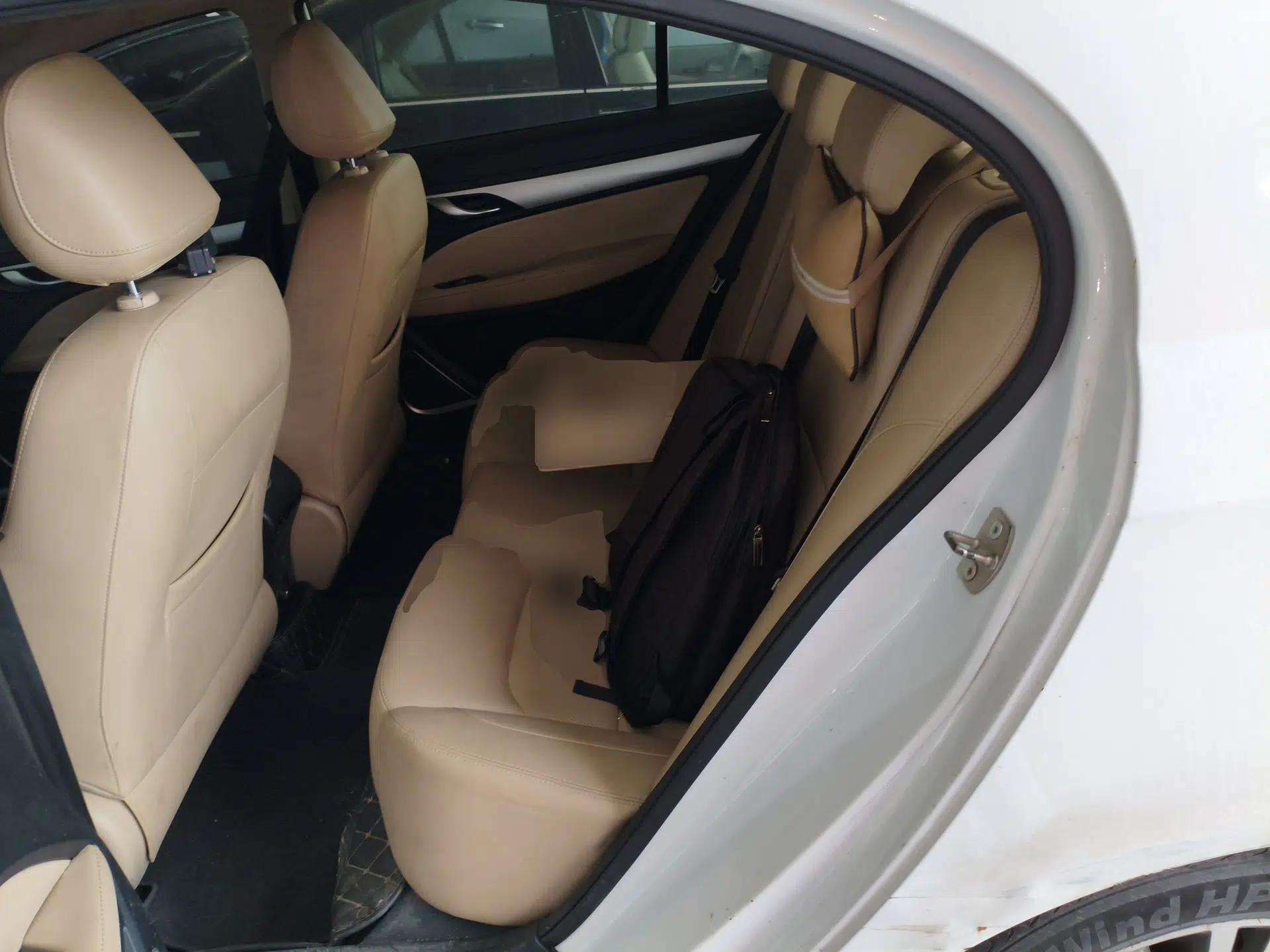 Geely Auto Emgrand 2018 1.5L CVT Luxury Model — миниатюра 19