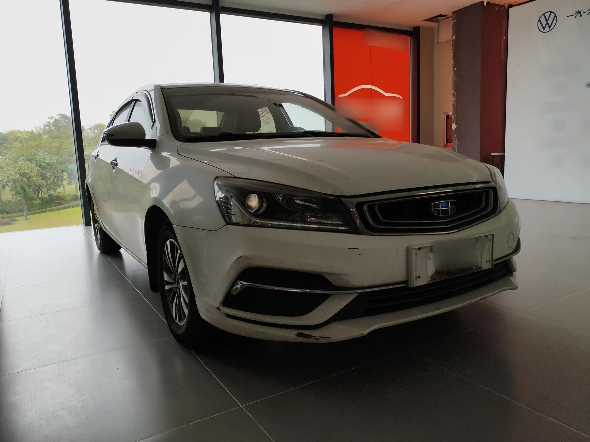 Geely Auto Emgrand 2018 1.5L CVT Luxury Model — миниатюра 6