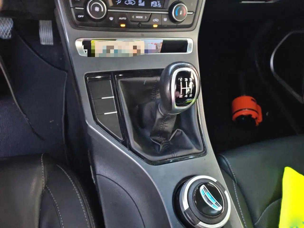 Geely Auto Emgrand 2019 Leading Edition 1.5L Manual Upgraded Connectivity Model China VI Standard — миниатюра 13