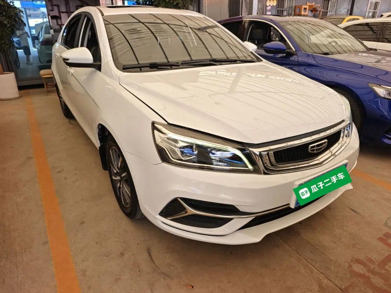 Geely Auto Emgrand 2019 Leading Edition 1.5L Manual Upgraded Connectivity Model China V Standard — миниатюра 3