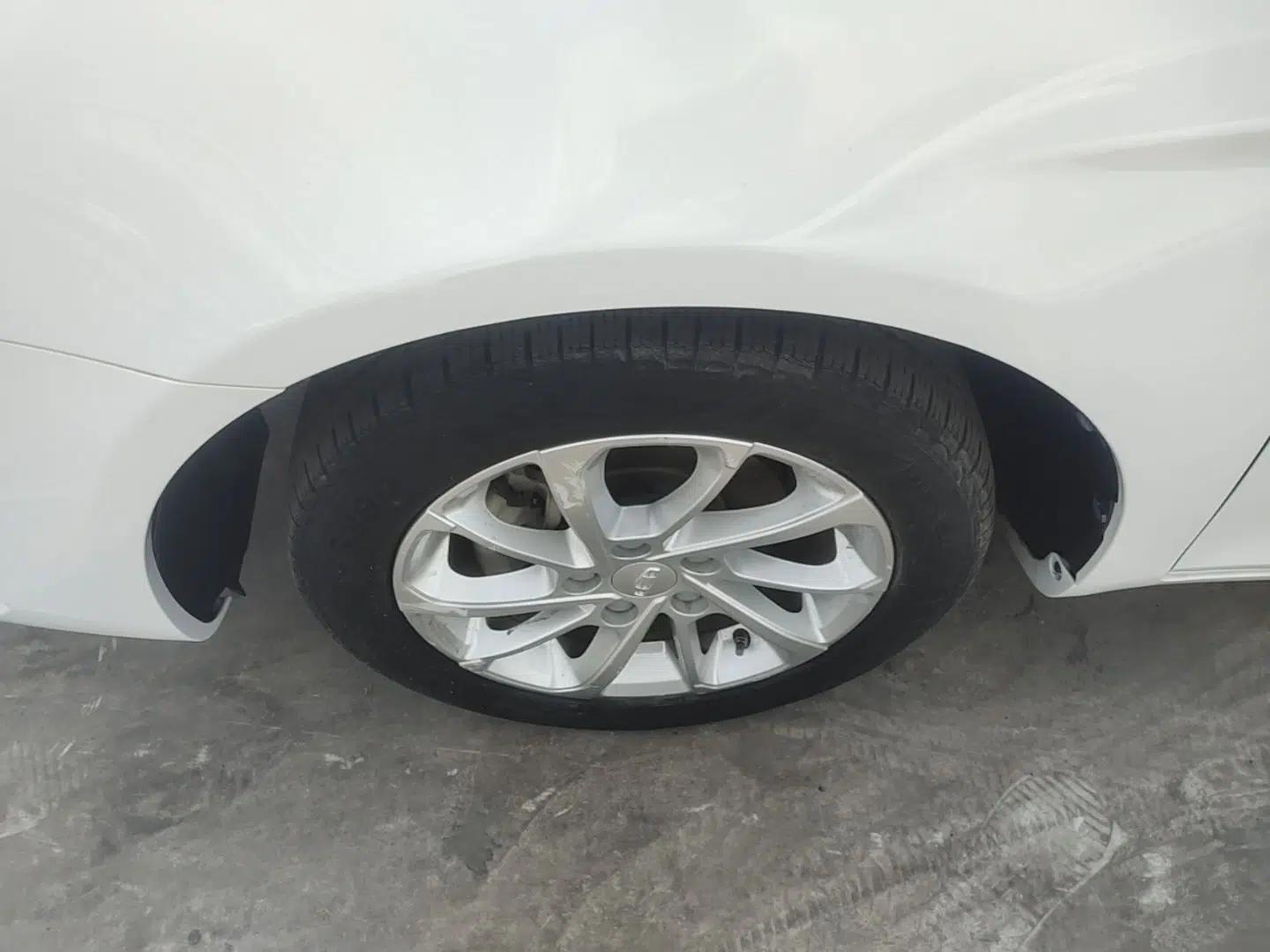 Geely Auto Emgrand 2021 UP 1.5L Manual Luxury Model — миниатюра 8