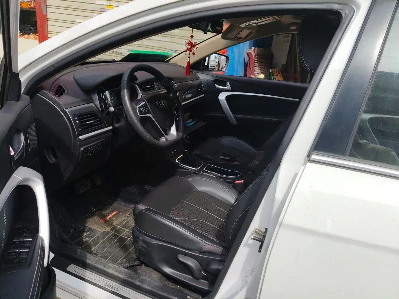 Geely Auto Emgrand 2017 Sedan Million Edition 1.5L CVT Upward Connectivity Version — миниатюра 14