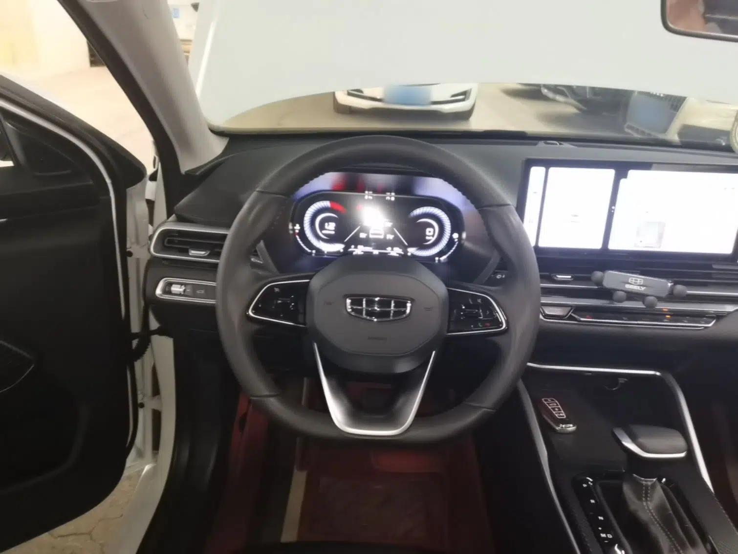 Geely Auto Emgrand 2023 4th Generation Champion Edition 1.5L CVT Luxury Model — миниатюра 14
