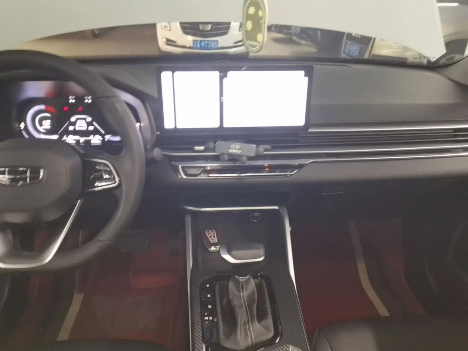 Geely Auto Emgrand 2023 4th Generation Champion Edition 1.5L CVT Luxury Model — миниатюра 16