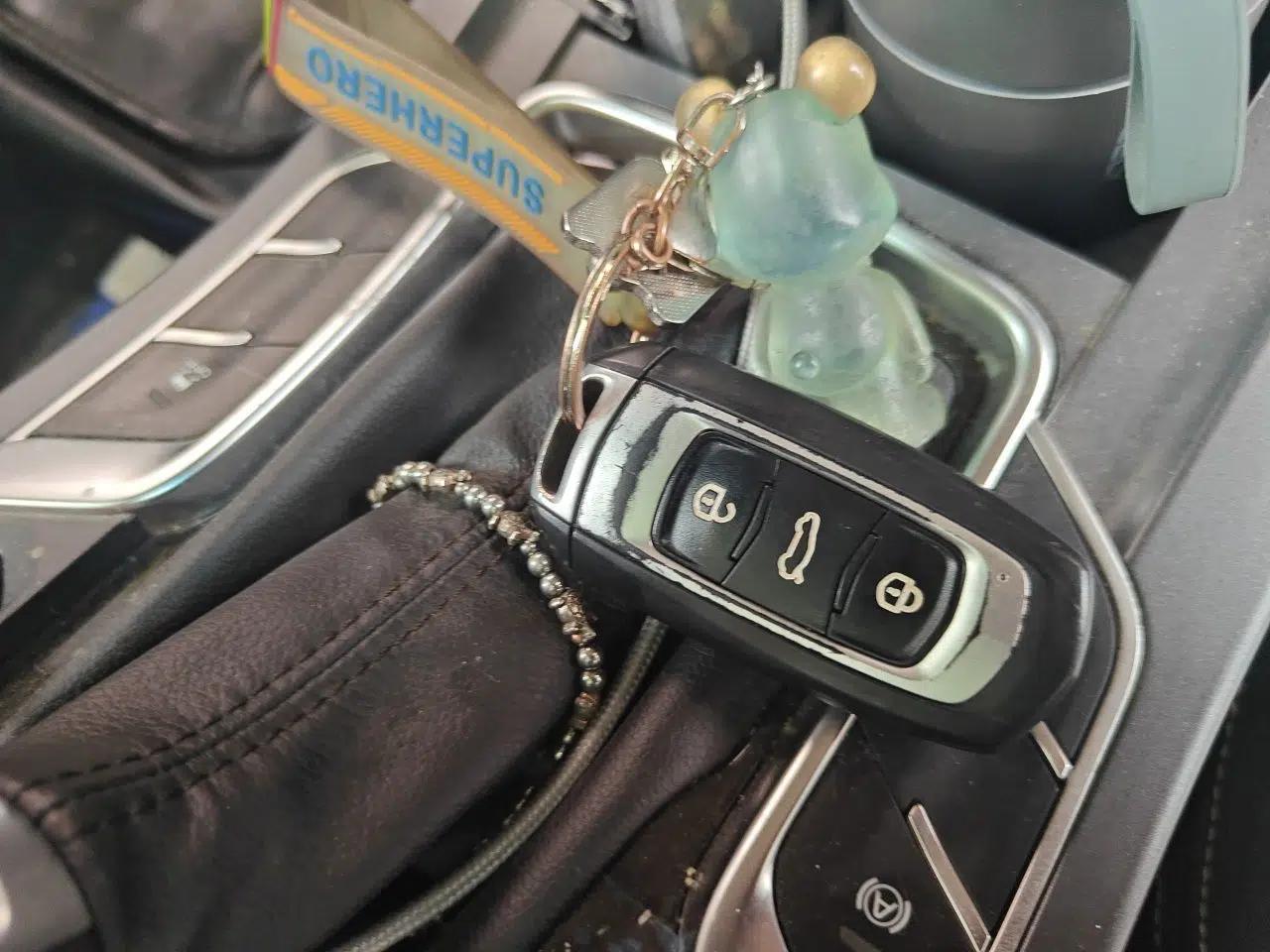 Geely Auto Emgrand 2018 1.5L CVT Upward Connect Edition — миниатюра 9