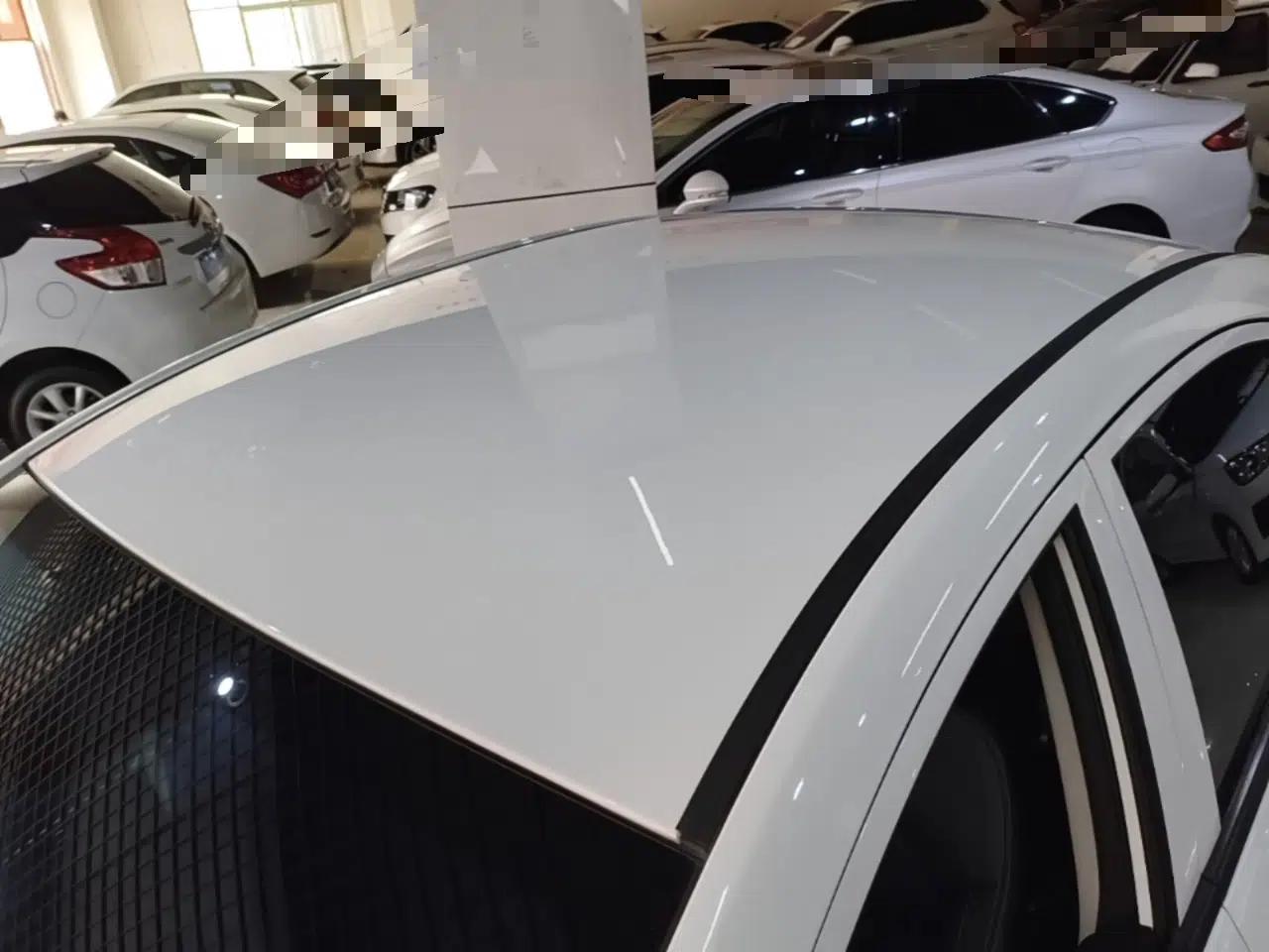 Geely Auto Emgrand 2021 UP 1.5L Manual Comfort Model — миниатюра 11