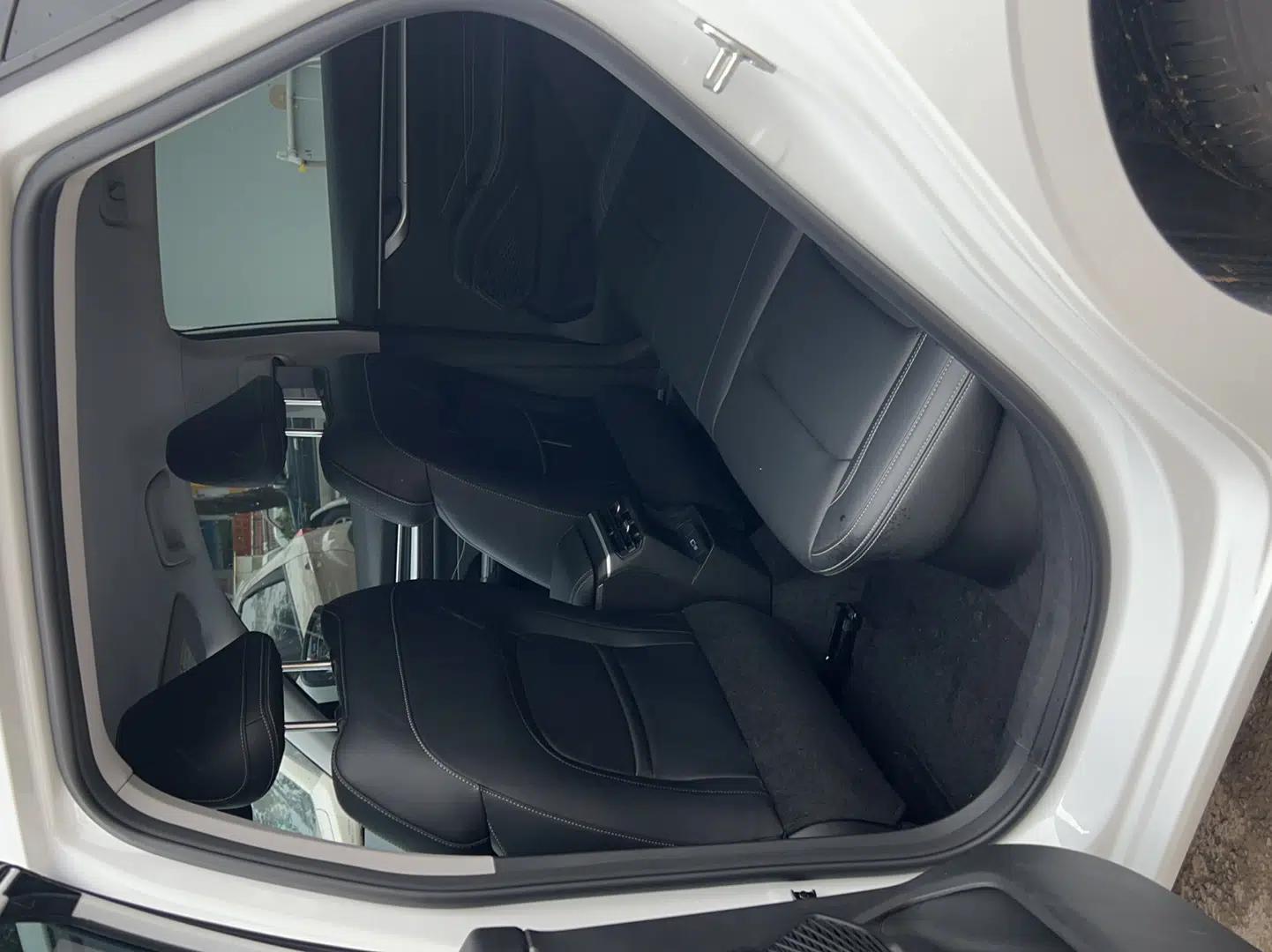 Geely Auto Emgrand 2025 4th Generation 1.5L CVT Longteng Edition — миниатюра 17