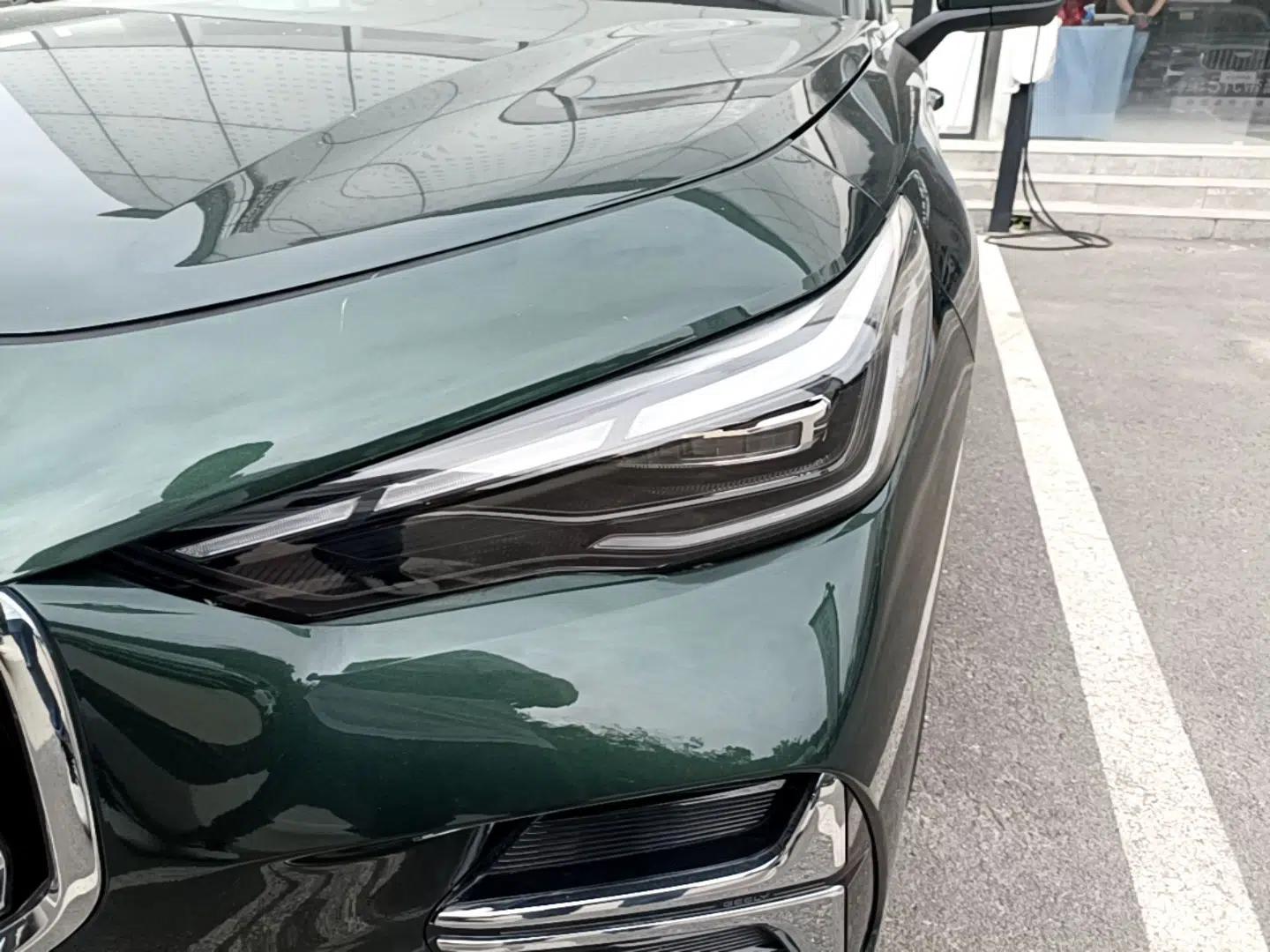 Geely Auto Emgrand 2026 Model 5th Generation 1.5T DCT Flagship Edition — миниатюра 5