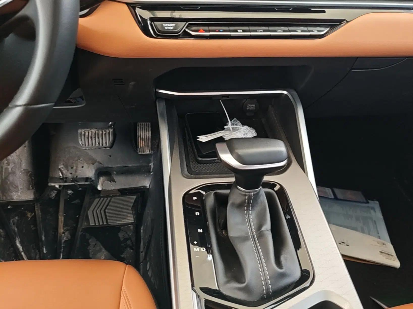 Geely Auto Emgrand 2025 4th Generation 1.5L CVT Flagship Version — миниатюра 17