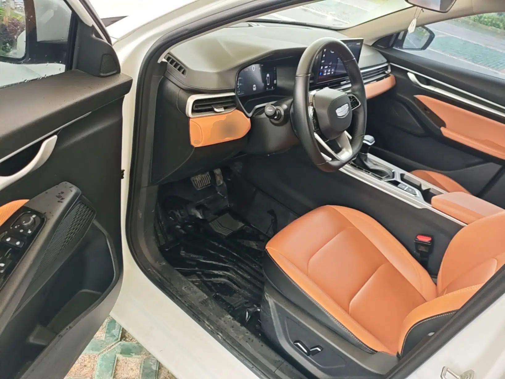 Geely Auto Emgrand 2025 4th Generation 1.5L CVT Flagship Version — миниатюра 19