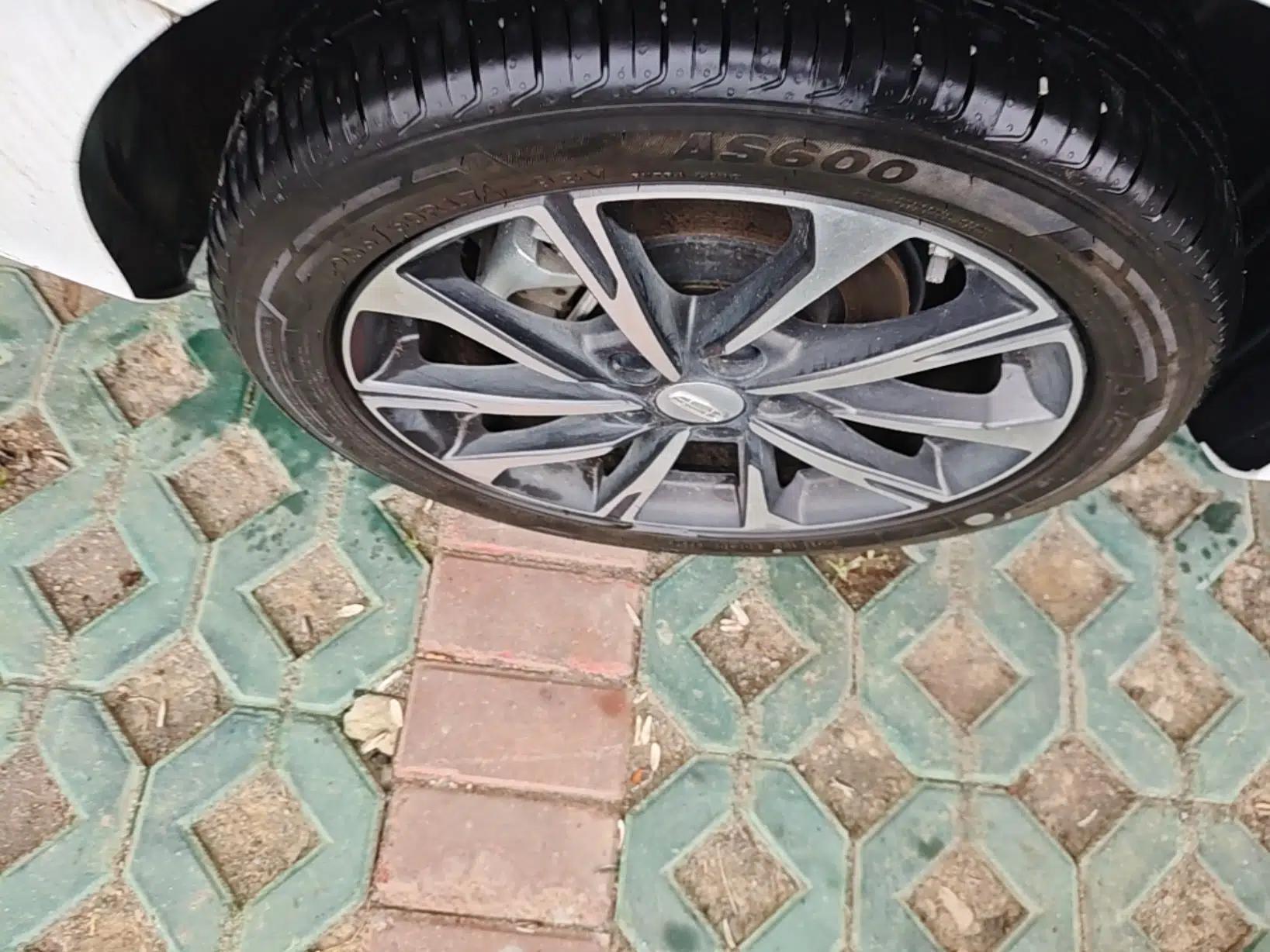Geely Auto Emgrand 2025 4th Generation 1.5L CVT Flagship Version — миниатюра 10
