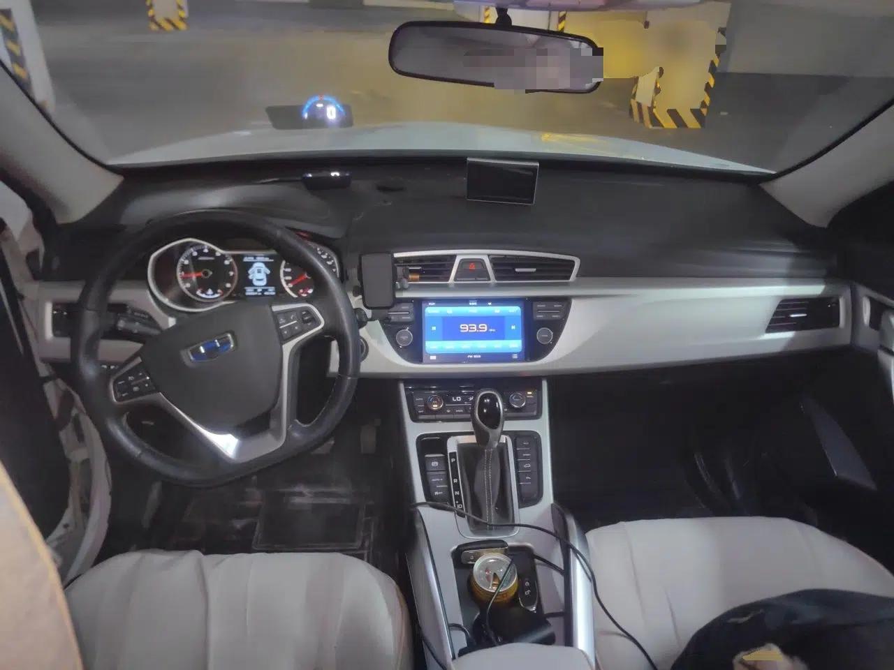 Geely Auto Emgrand X7 Sport 2016 1.8TD Automatic Smart Model — миниатюра 10