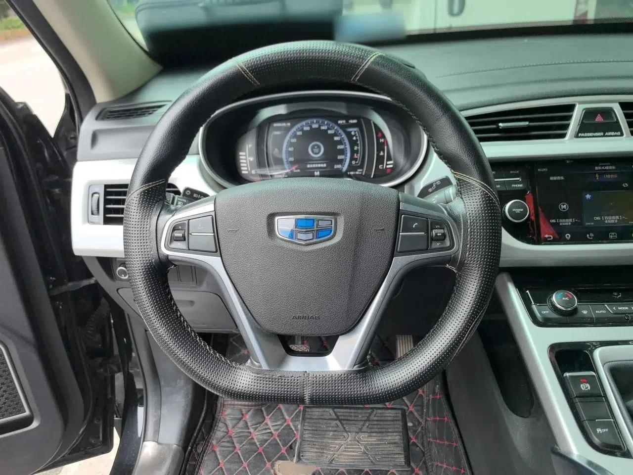 Geely Auto Emgrand X7 Sport 2016 2.0L Manual Smart Connect Version — миниатюра 11