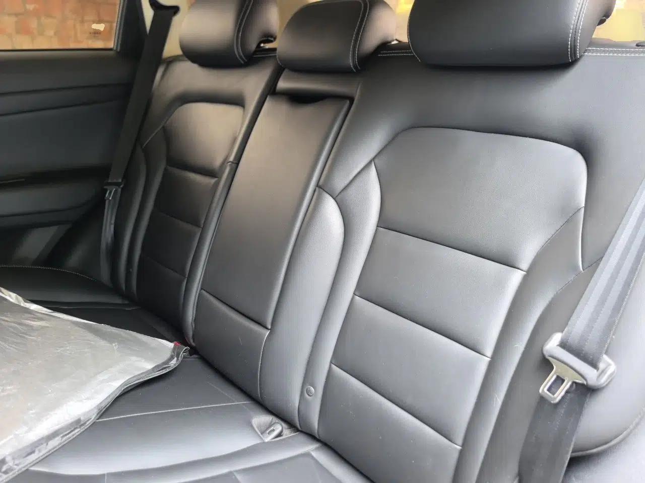 Geely Auto Emgrand X7 Sport 2016 2.0L Manual Smart Connect Version — миниатюра 18