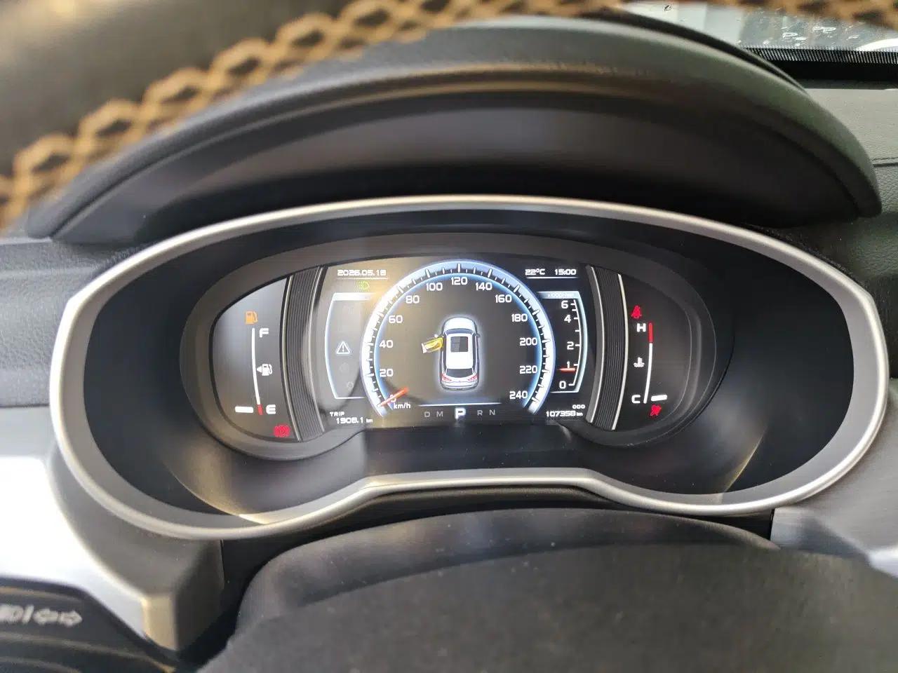 Geely Auto Emgrand X7 Sport 2016 1.8TD Automatic ZhiZun Version — миниатюра 12