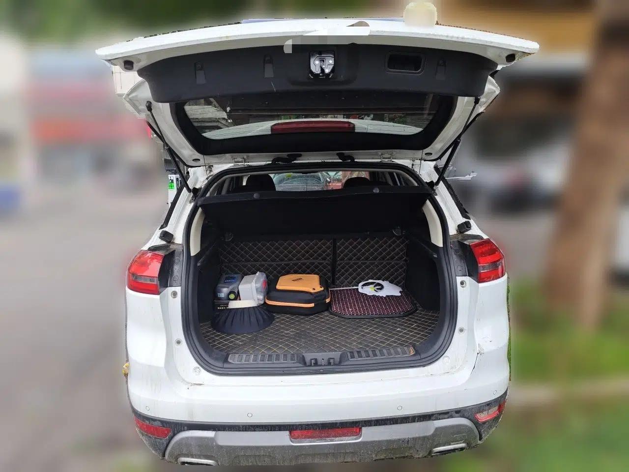 Geely Auto Emgrand X7 Sport 2016 1.8TD Automatic ZhiZun Version — миниатюра 20