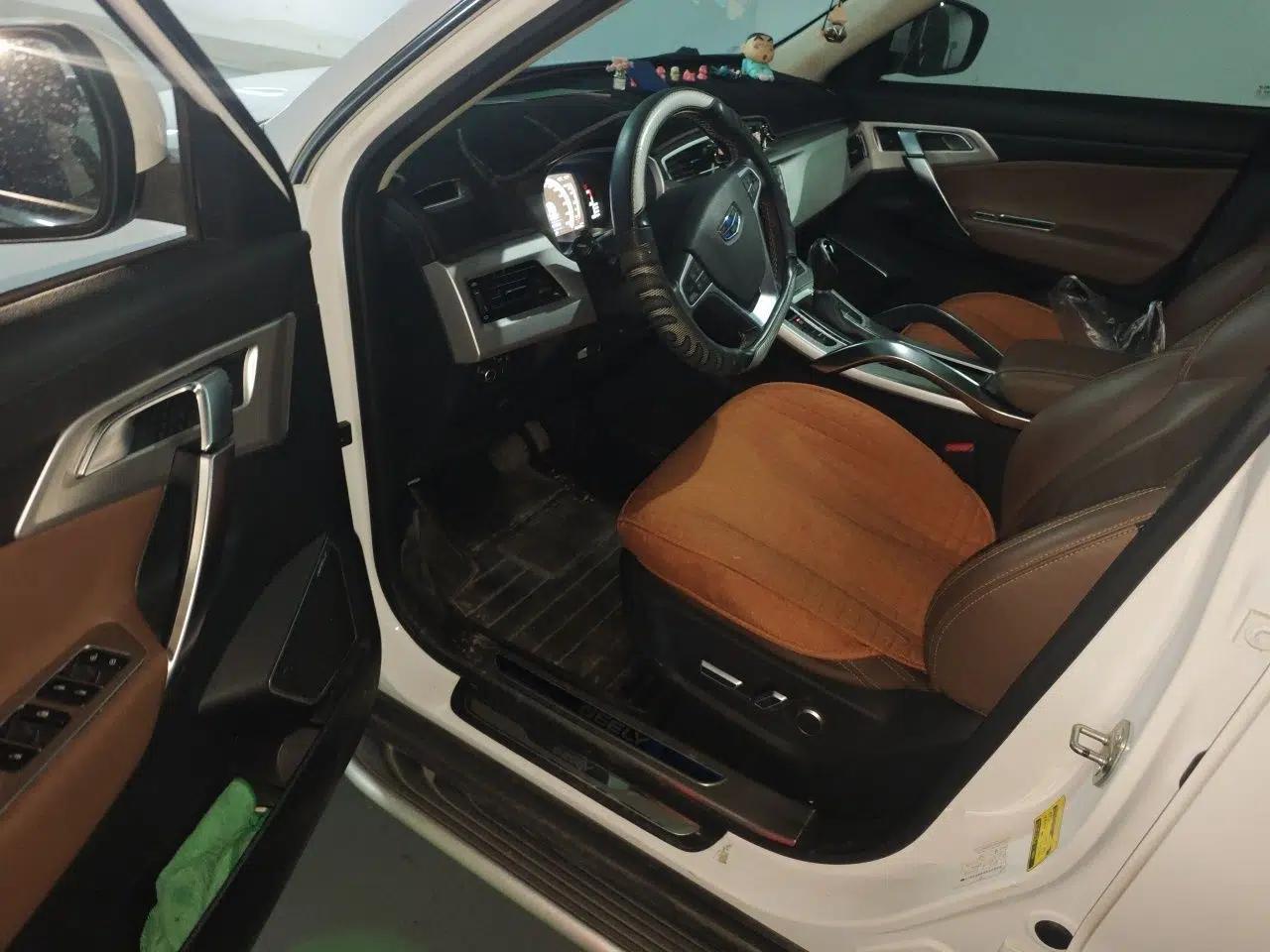 Geely Auto Emgrand X7 Sport 2016 1.8TD Automatic ZhiZun Version — миниатюра 17