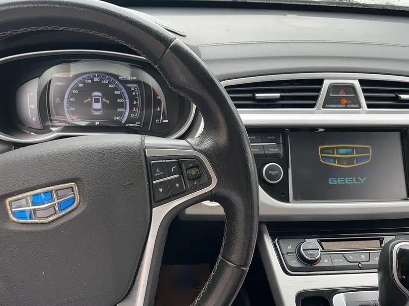 Geely Auto Emgrand X7 Sport 2016 1.8TD Automatic Smart Model — миниатюра 8