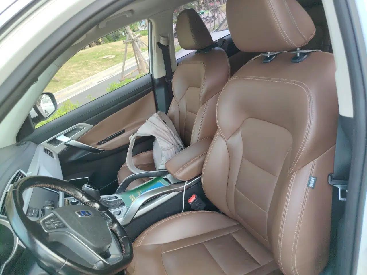 Geely Auto Emgrand X7 Sport 2016 1.8TD Automatic ZhiZun Version — миниатюра 16