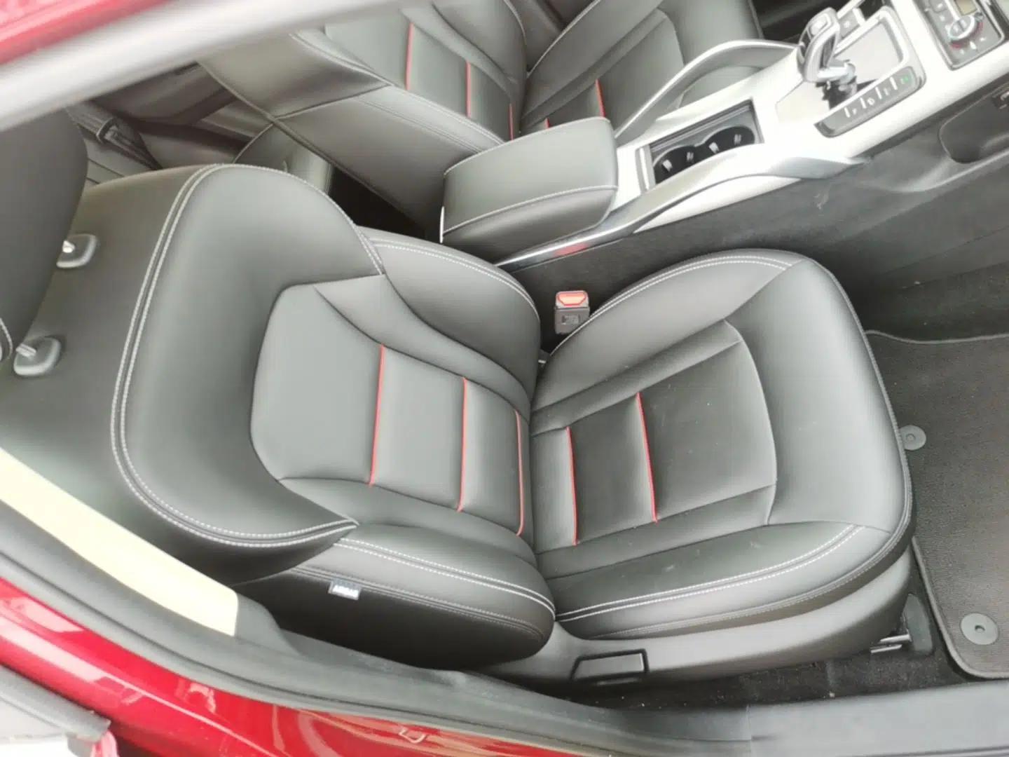 Geely Auto Emgrand X7 Sport 2020 1.8TD DCT Two-Wheel Drive Smart Connect 4G-Enabled Version — миниатюра 23