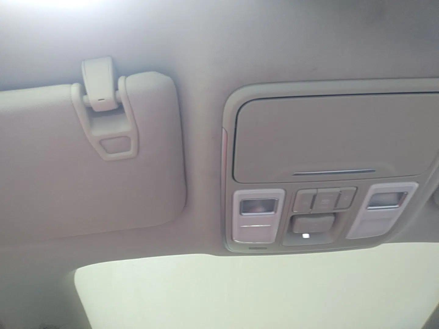 Geely Auto Emgrand X7 Sport 2016 1.8TD Automatic Smart Model — миниатюра 21