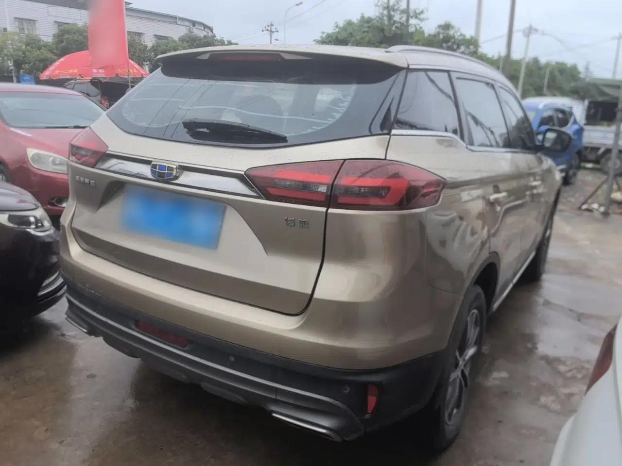 Geely Auto Emgrand X7 Sport 2018 1.8TD Automatic Two-Wheel Drive Smart Connect 4G Internet Edition — миниатюра 6