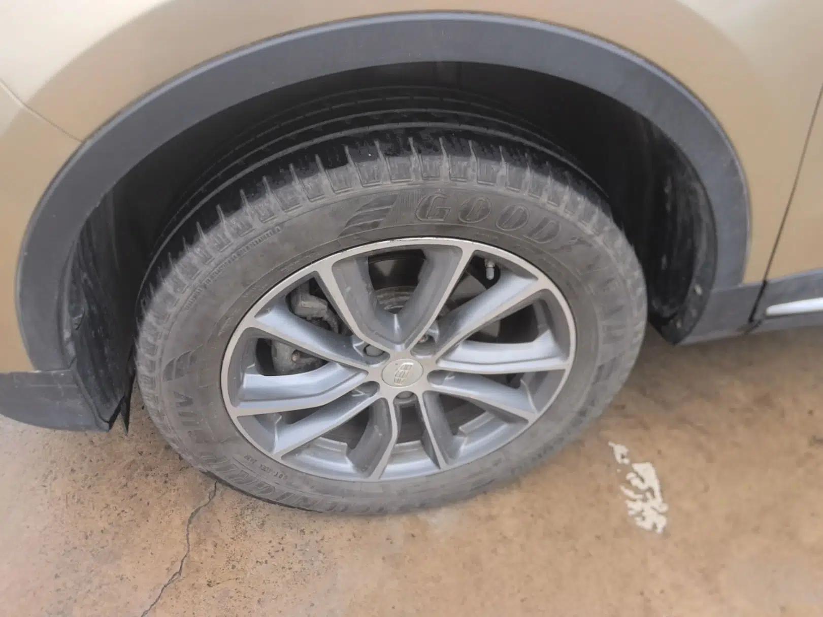 Geely Auto Emgrand X7 Sport 2018 1.8TD Automatic Two-Wheel Drive Smart Connect 4G Internet Edition — миниатюра 8