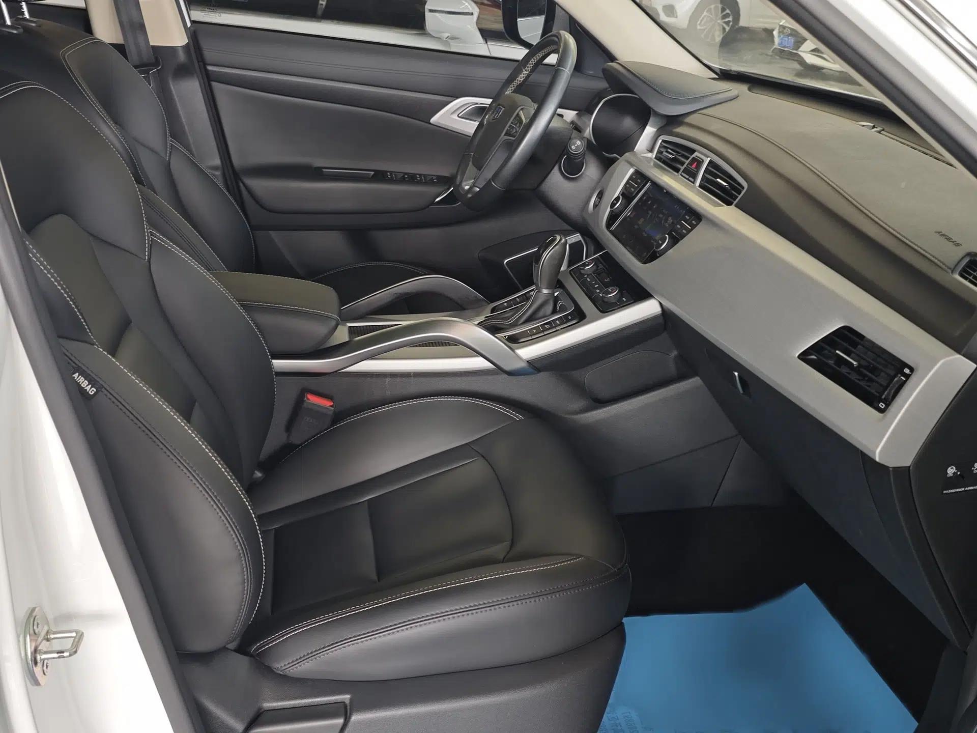 Geely Auto Emgrand X7 Sport 2016 1.8TD Automatic Smart Connectivity Version — миниатюра 19