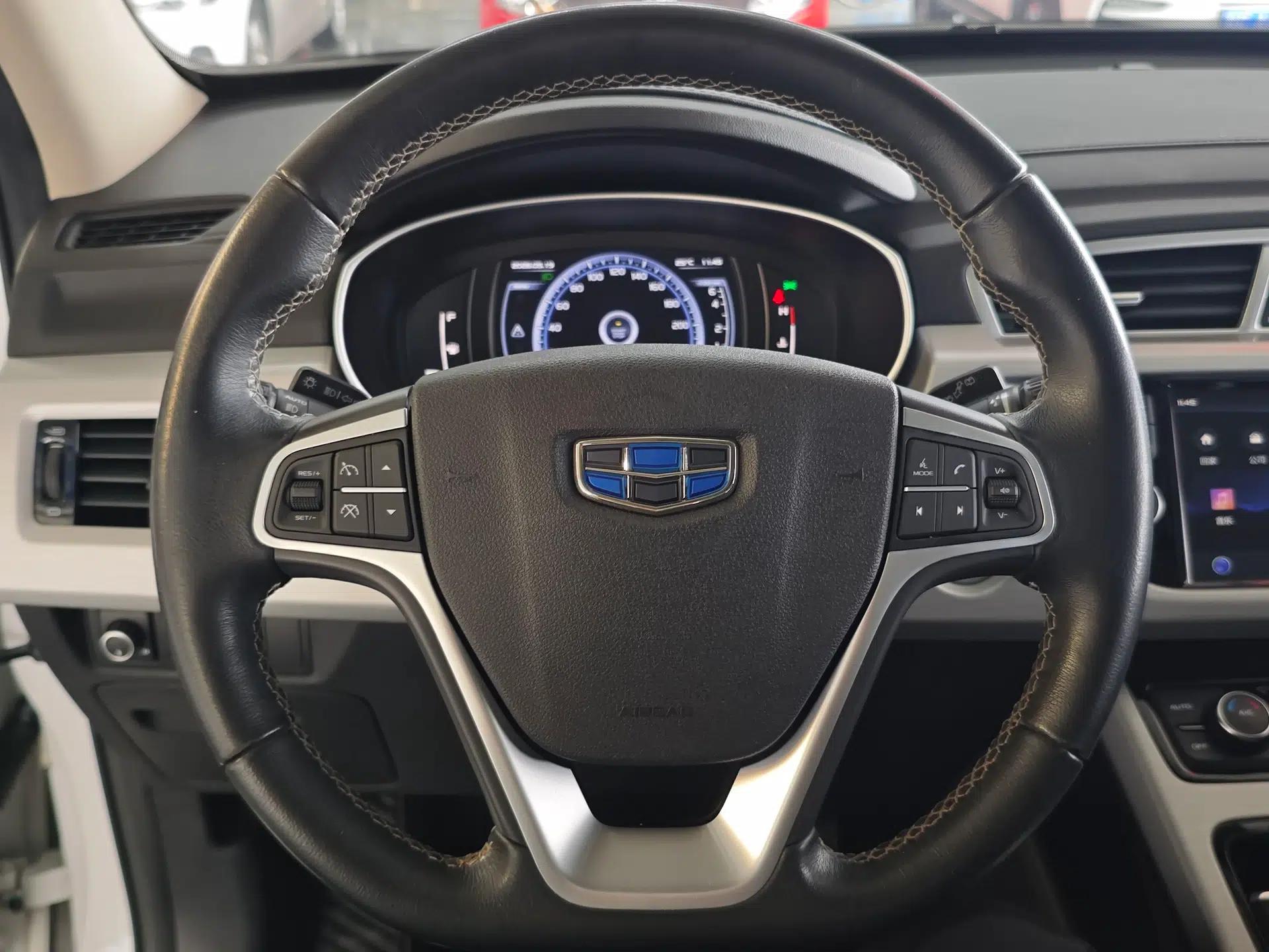 Geely Auto Emgrand X7 Sport 2016 1.8TD Automatic Smart Connectivity Version — миниатюра 7