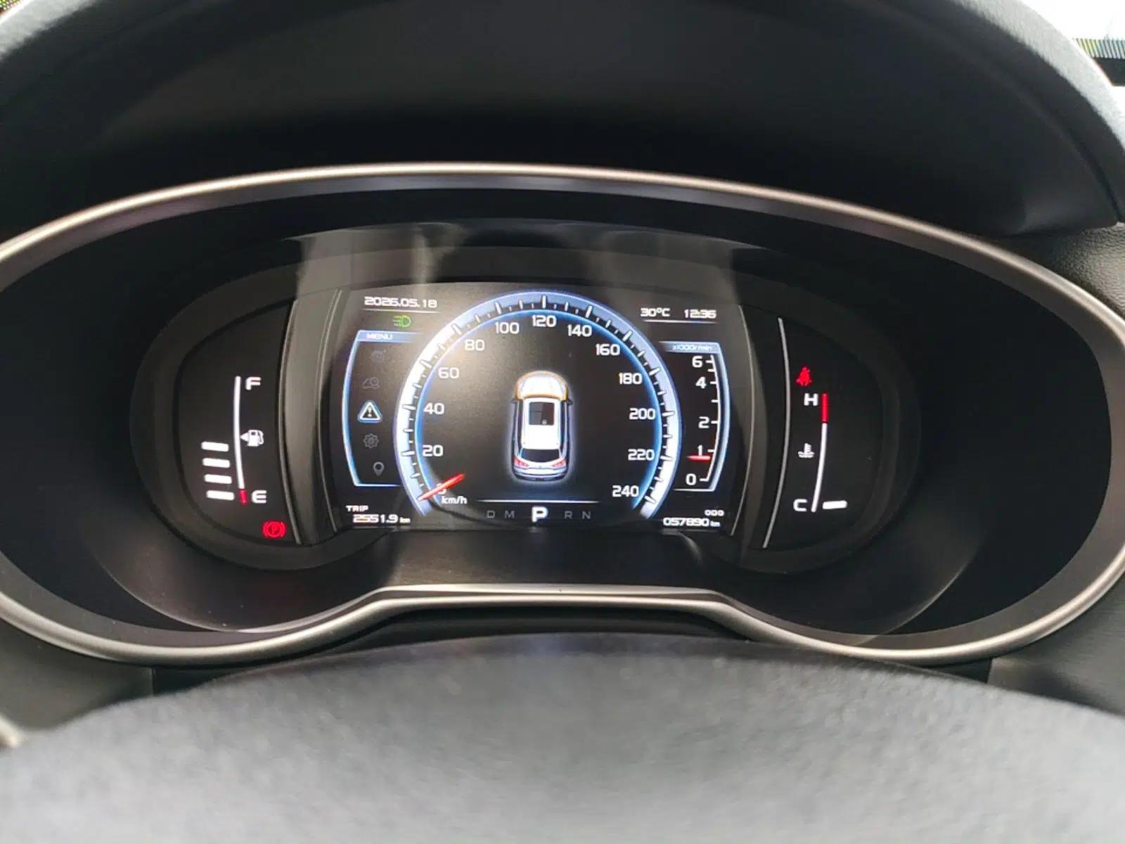 Geely Auto Emgrand X7 Sport 2016 1.8TD Automatic Smart Model — миниатюра 14