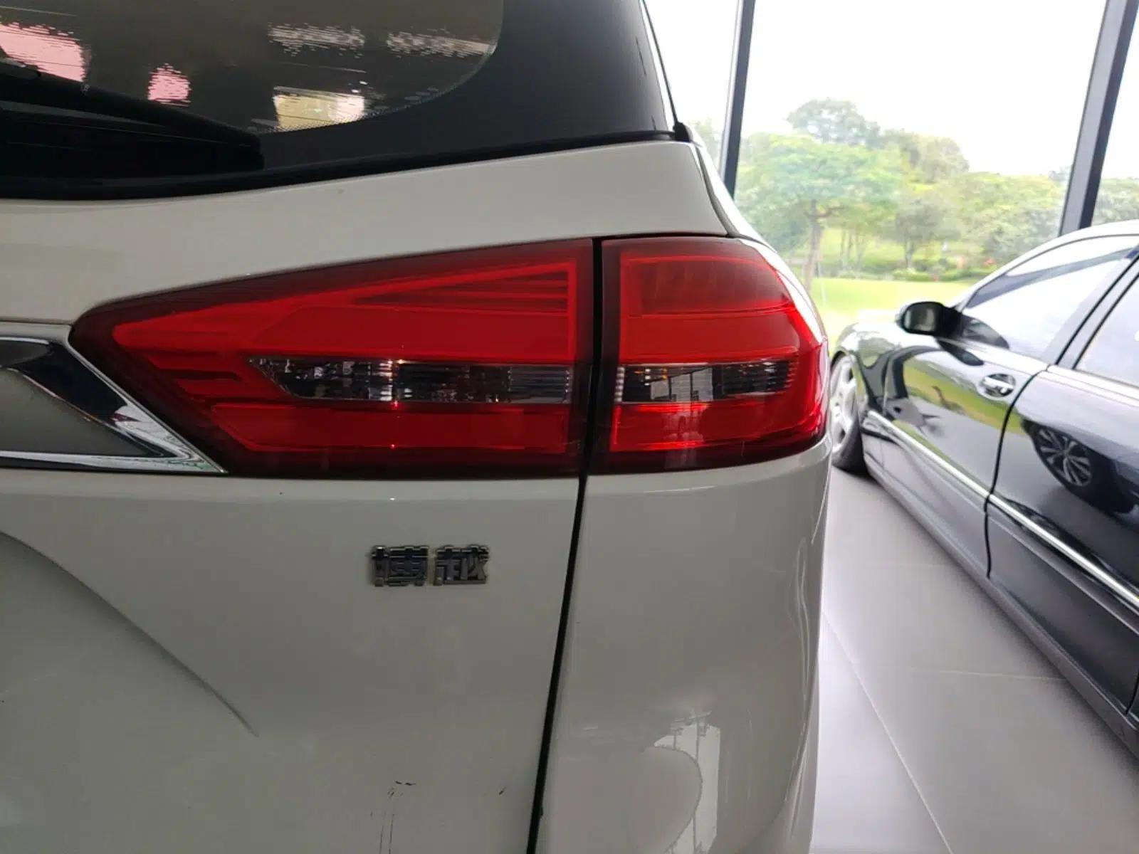 Geely Auto Emgrand X7 Sport 2016 1.8TD Automatic Smart Model — миниатюра 8