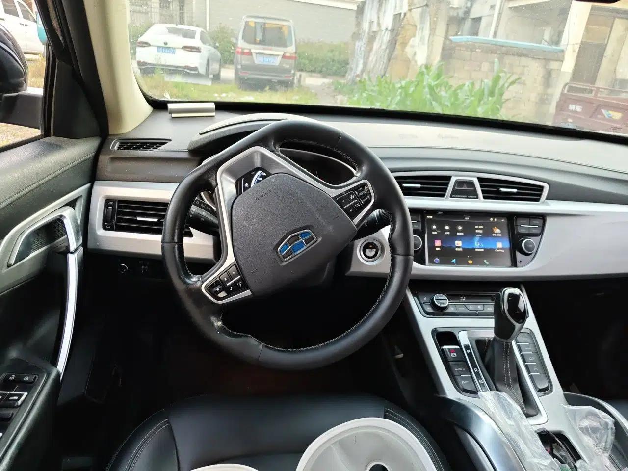 Geely Auto Emgrand X7 Sport 2016 1.8TD Automatic Smart Connectivity Version — миниатюра 11