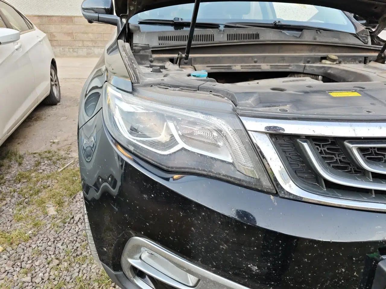 Geely Auto Emgrand X7 Sport 2016 1.8TD Automatic Smart Connectivity Version — миниатюра 7