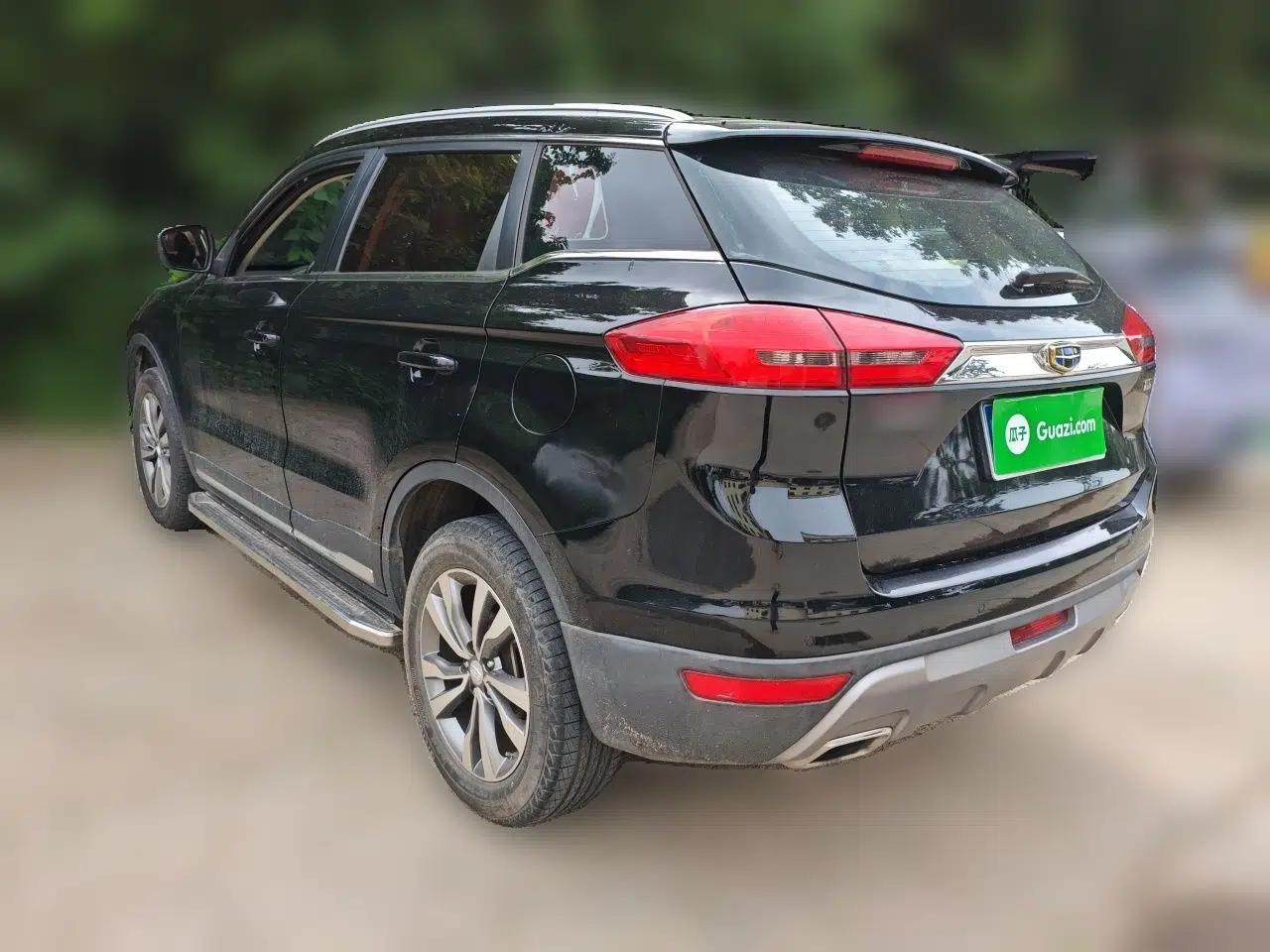 Geely Auto Emgrand X7 Sport 2016 2.0L Manual ZhiShang Version — миниатюра 4