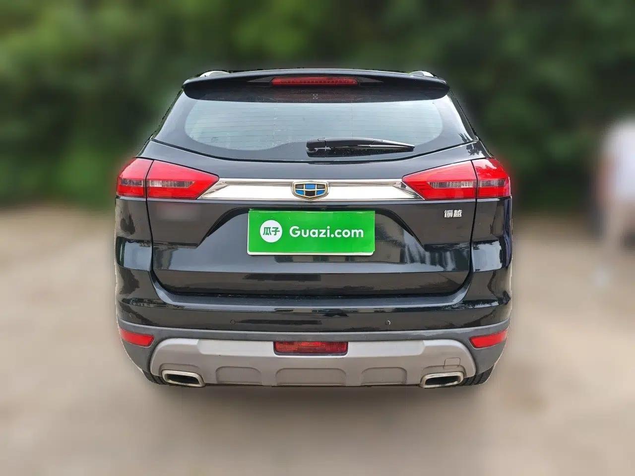 Geely Auto Emgrand X7 Sport 2016 2.0L Manual ZhiShang Version — миниатюра 5