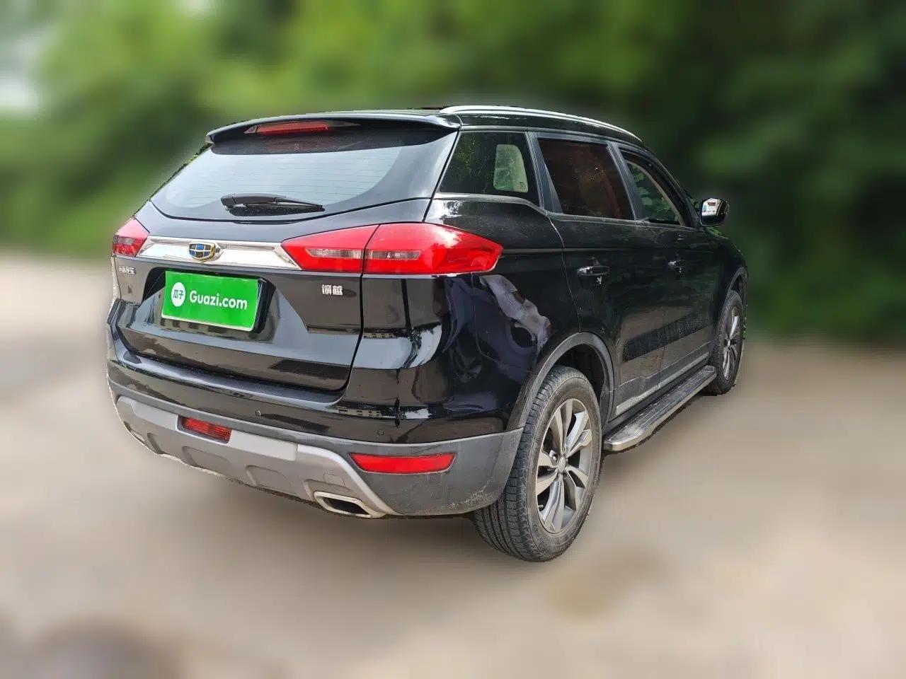 Geely Auto Emgrand X7 Sport 2016 2.0L Manual ZhiShang Version — миниатюра 6