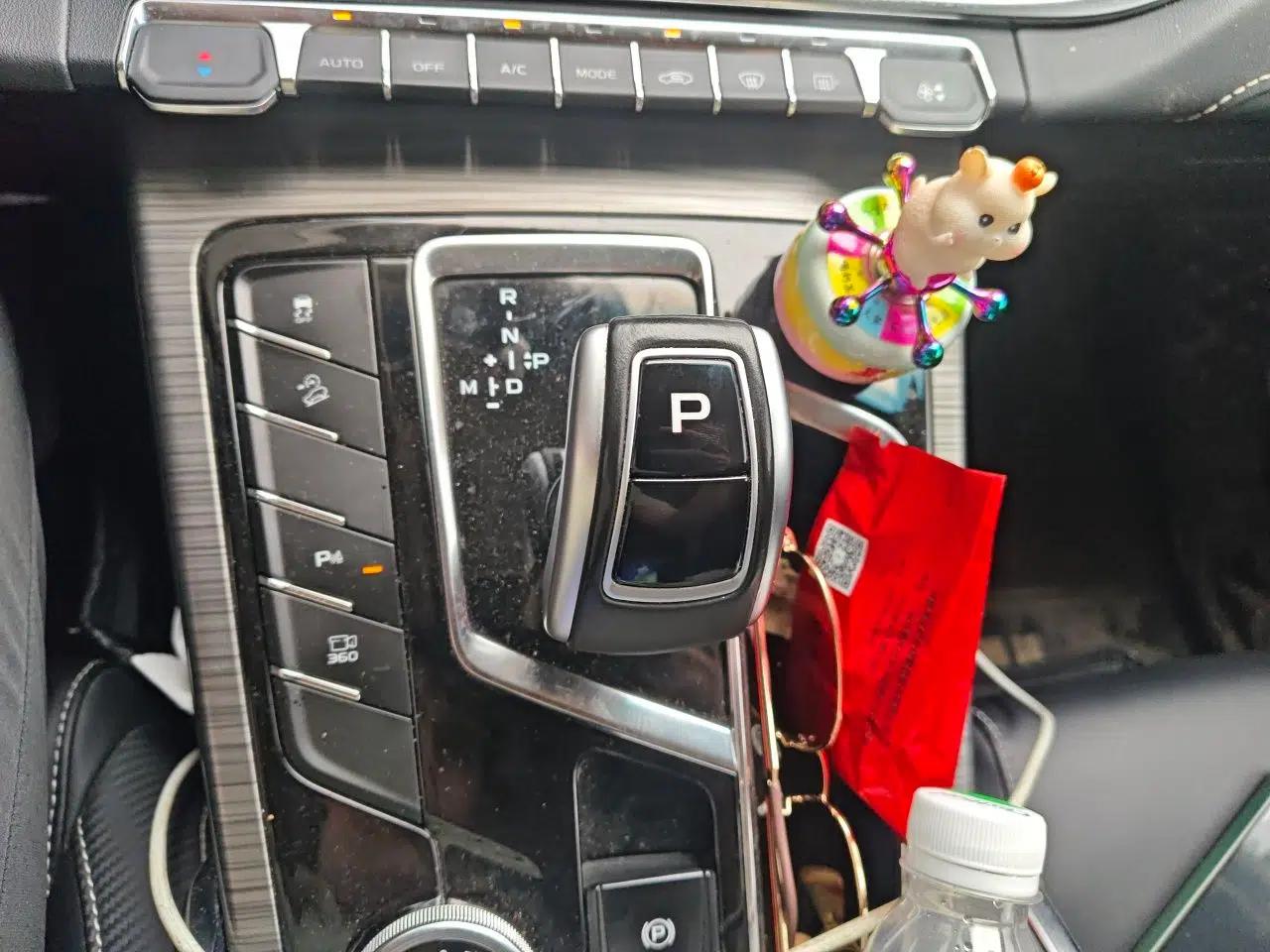 Geely Auto Emgrand X7 Sport 2020 1.8TD DCT Smart PRO — миниатюра 15
