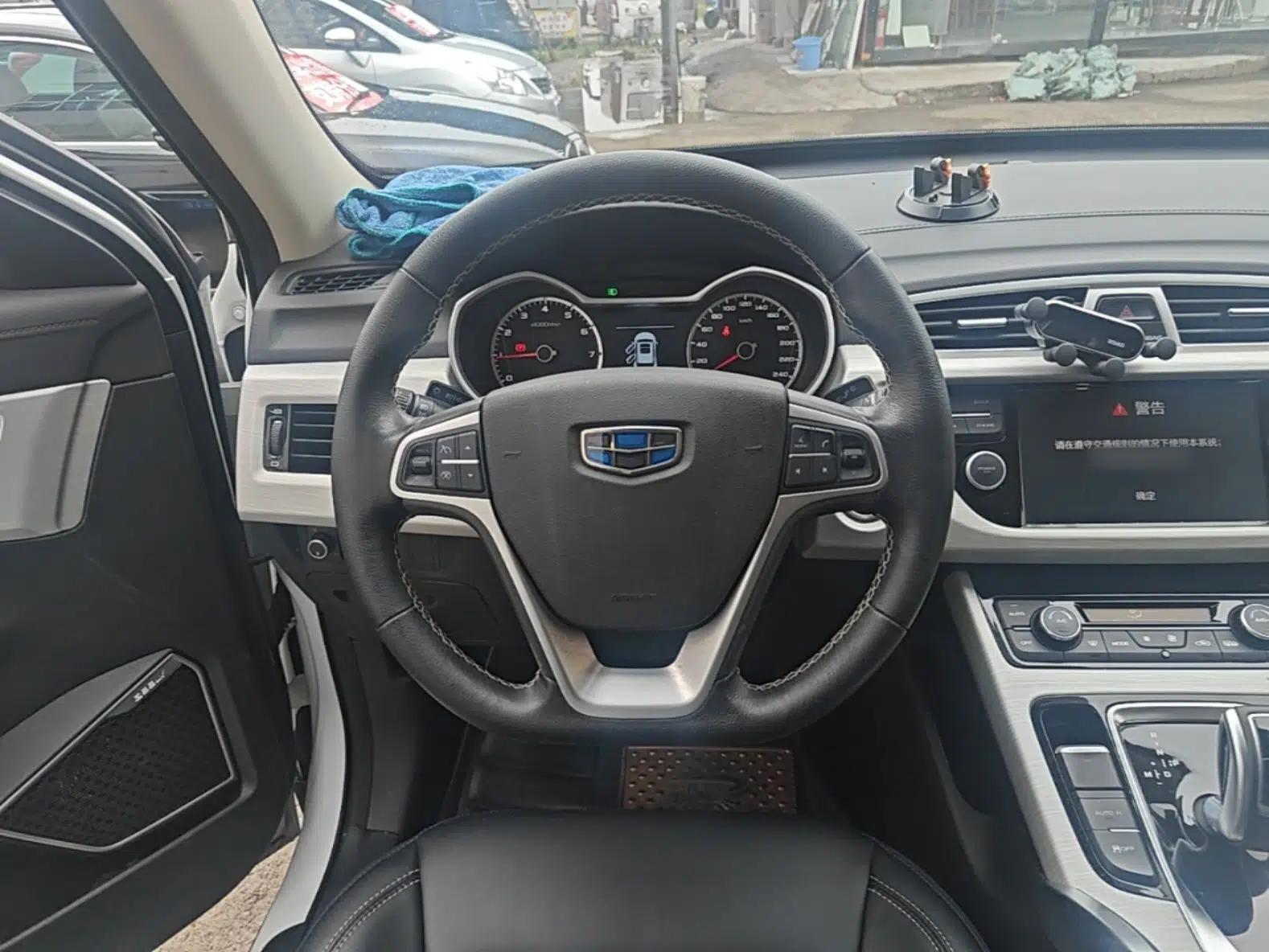 Geely Auto Emgrand X7 Sport 2020 1.8TD DCT Two-Wheel Drive Zhiya Model — миниатюра 14