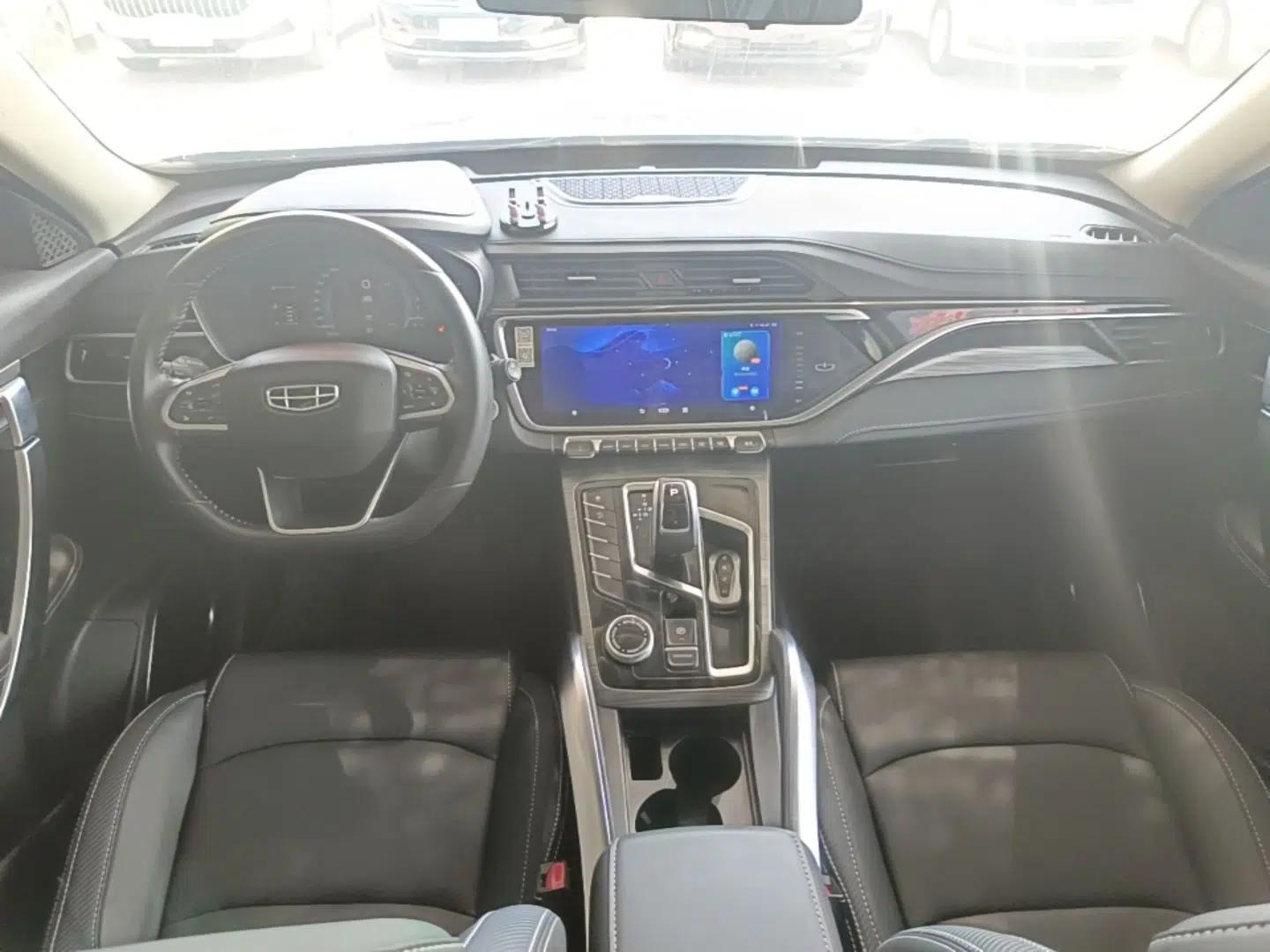 Geely Auto Emgrand X7 Sport 2020 1.8TD DCT Smart Connect PRO — миниатюра 13