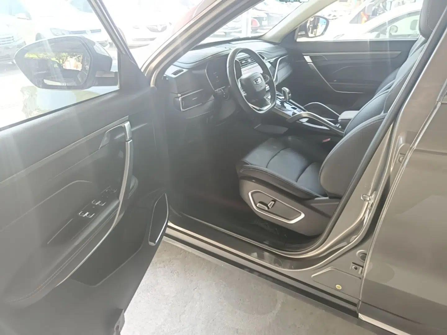 Geely Auto Emgrand X7 Sport 2020 1.8TD DCT Smart Connect PRO — миниатюра 19