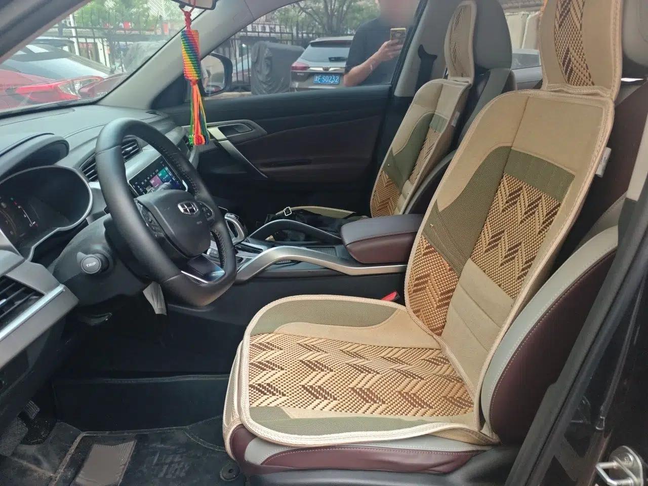 Geely Auto Emgrand X7 Sport 2022 1.8TD DCT Zhiya Trim — миниатюра 16
