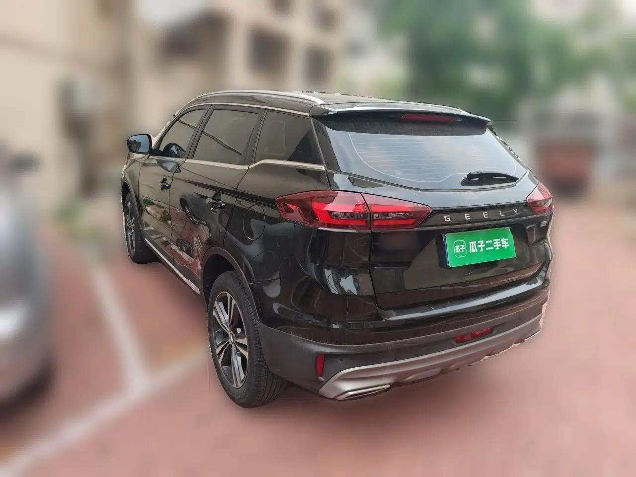 Geely Auto Emgrand X7 Sport 2022 1.8TD DCT Zhiya Trim — миниатюра 4