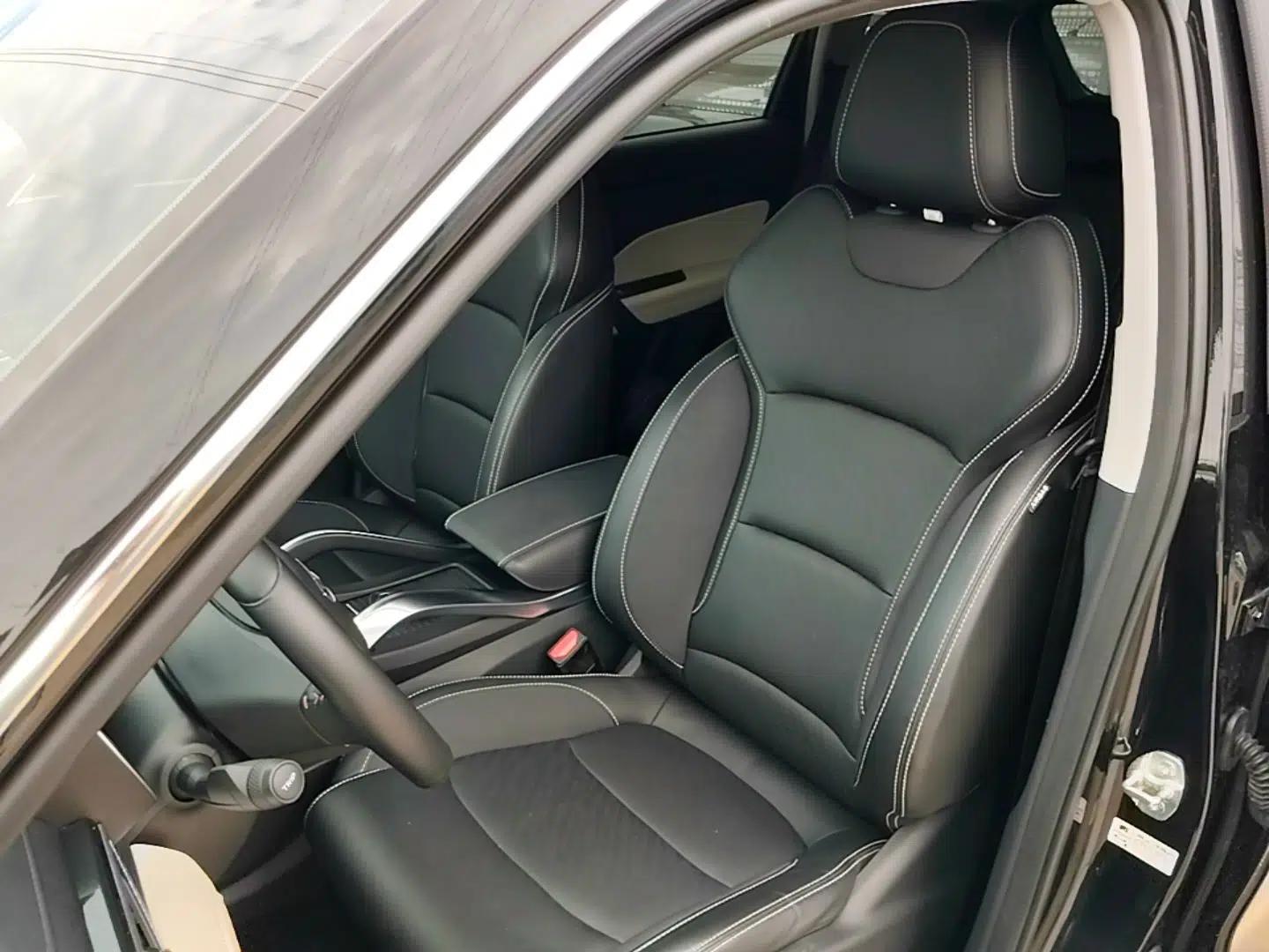 Geely Auto Emgrand X7 Sport 2022 Boyue X 1.8TD DCT Smart Model — миниатюра 15