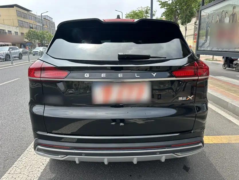 Geely Auto Emgrand X7 Sport 2022 Boyue X 1.8TD DCT Smart Model — миниатюра 5