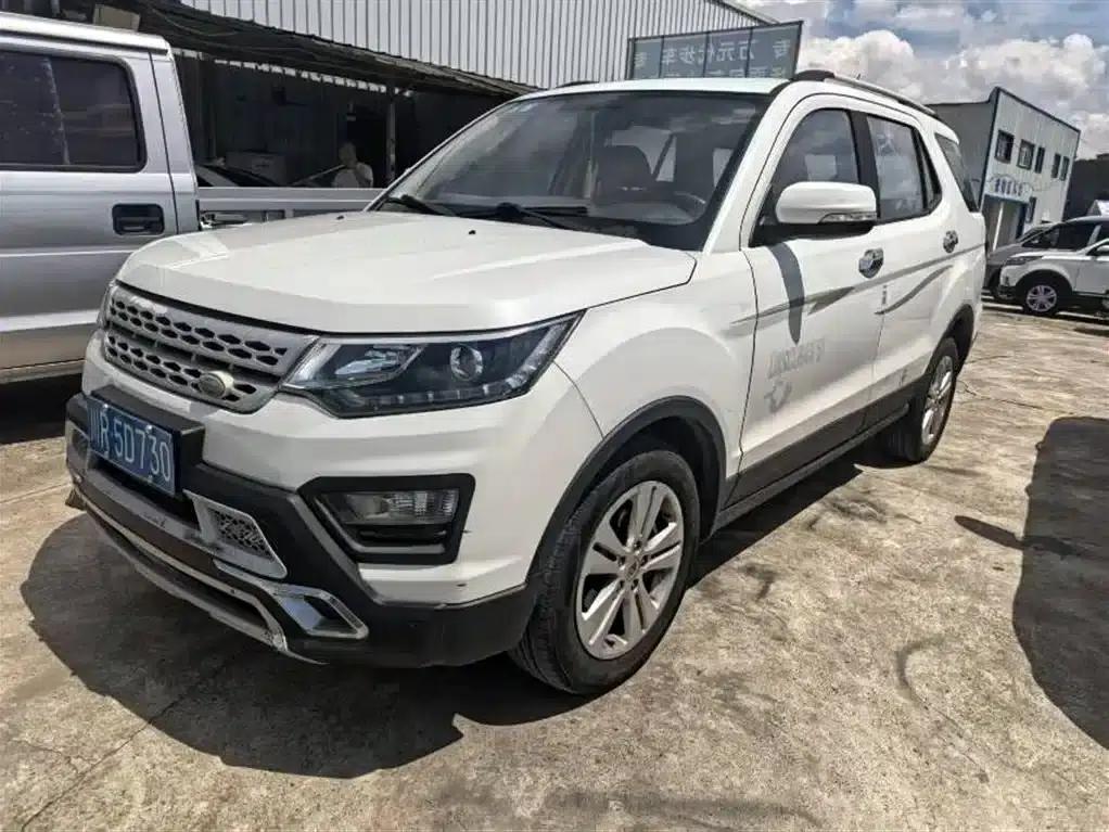Changan Oushang CX70 2016 1.6L Manual Deluxe Edition — миниатюра 1