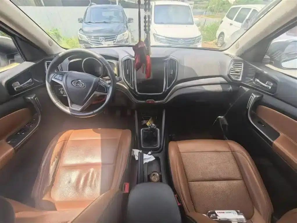Changan Oushang CX70 2016 1.6L Manual Deluxe Edition — миниатюра 7