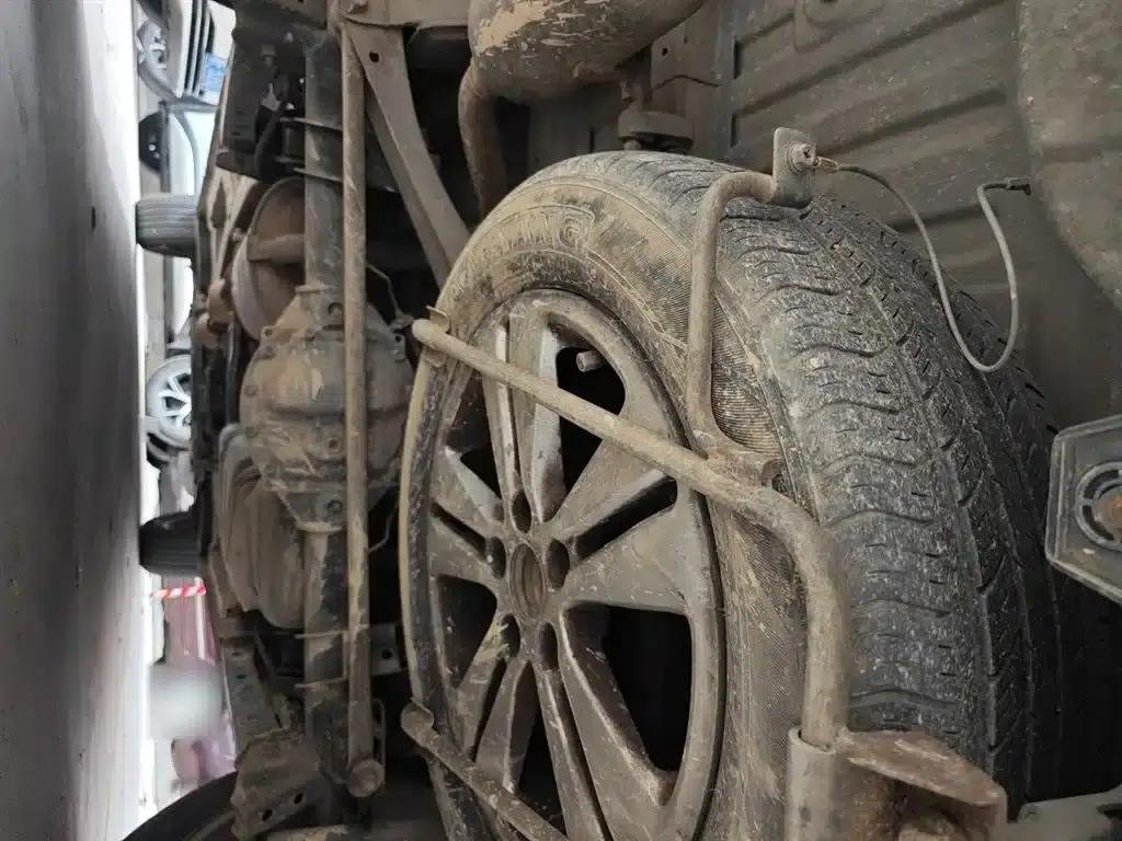 Changan Oushang CX70 2016 1.6L Manual Deluxe Edition — миниатюра 25