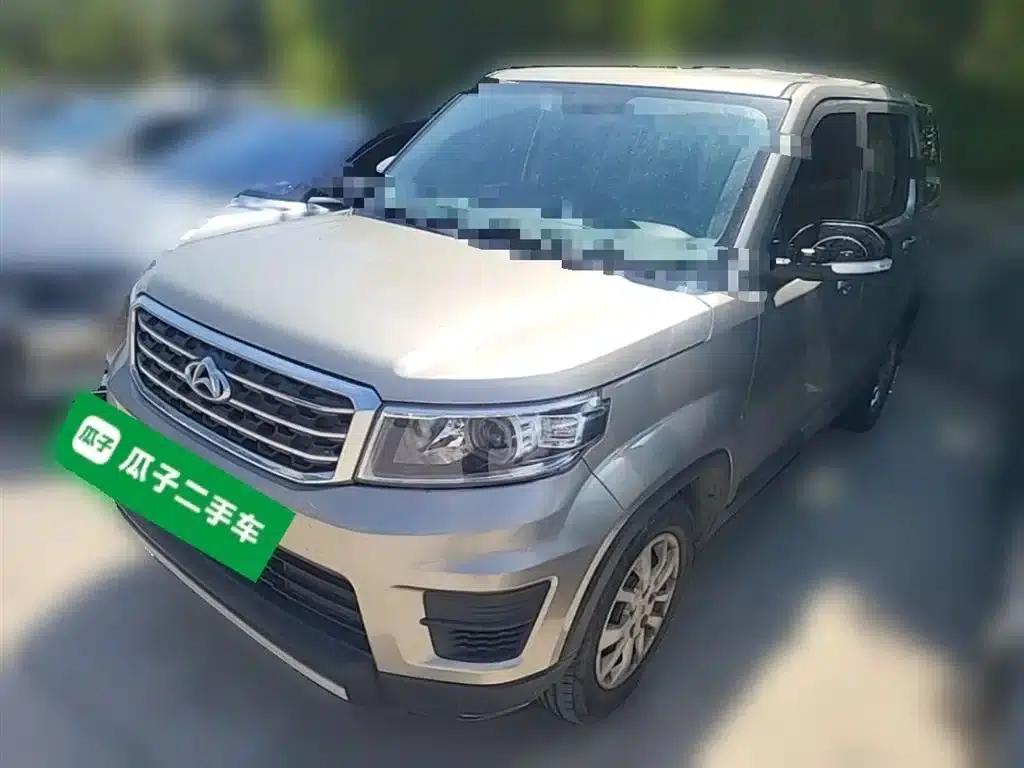 Changan Oushang X70A 2018 Model 1.5L Manual Standard Edition — миниатюра 1